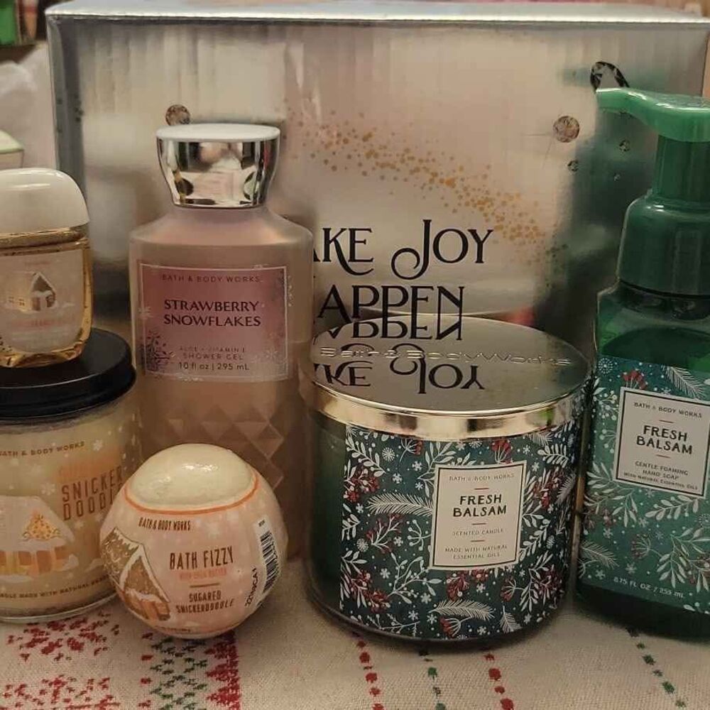 bath & body works holiday gift set